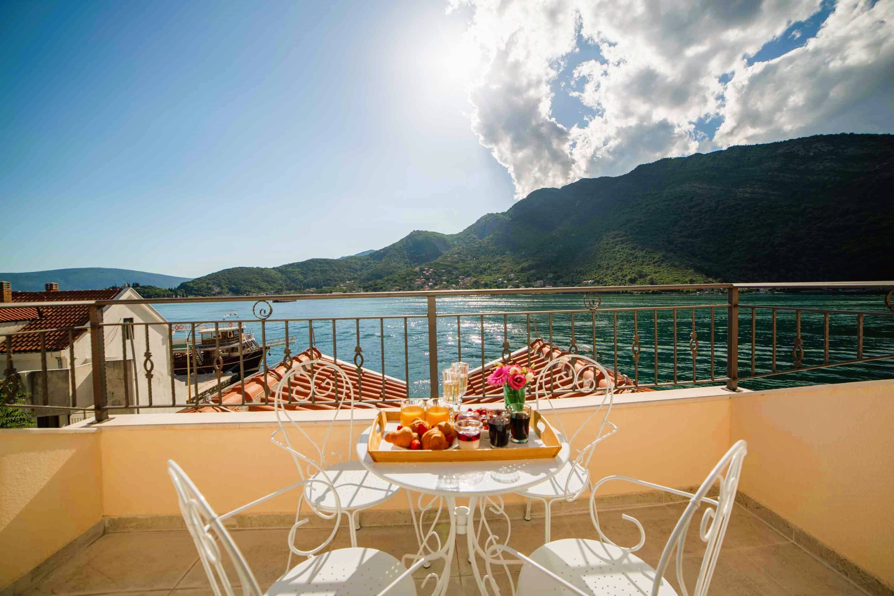 Villa Riviera Top Floor